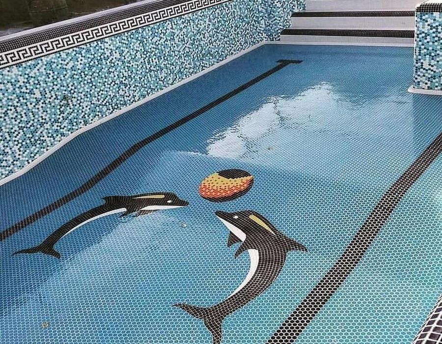 نمایی از تست کیفیت بندکشی در یک استخر