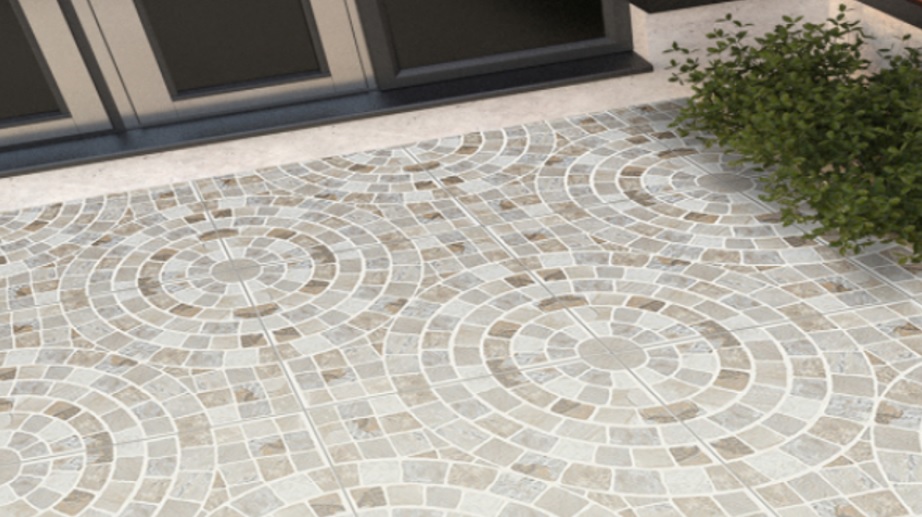 نمای کلی از یک باغ با کاشی&zwnj;های زیبا