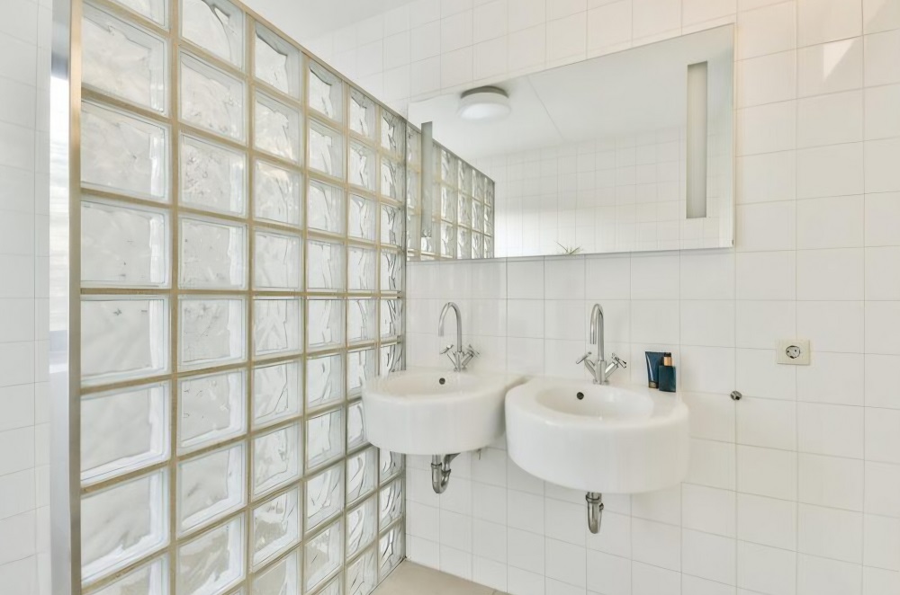 کاشی کرم ساده مدرن